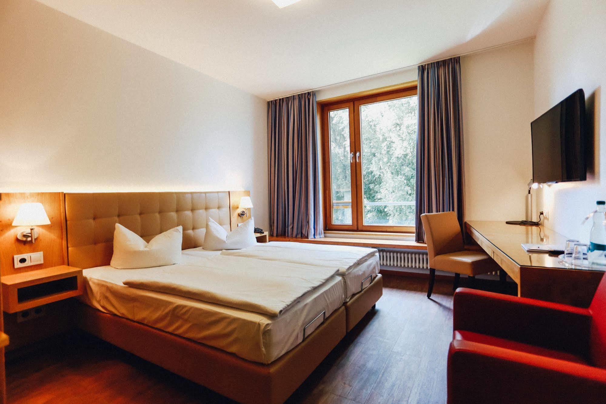 Ostseehotel Dierhagen Esterno foto
